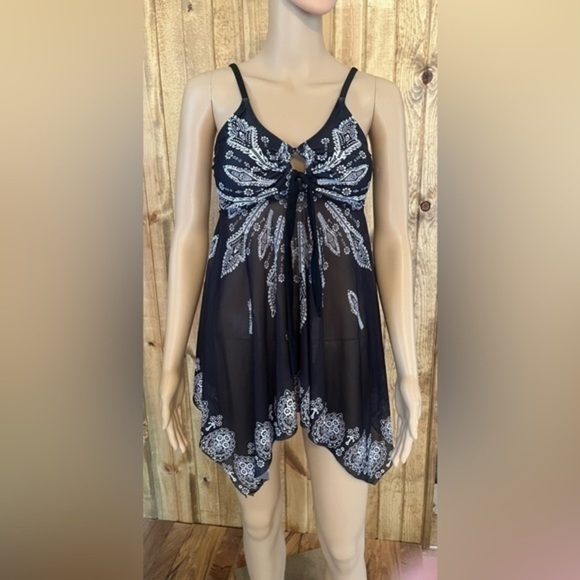 Women Print Susperder Swimwear / spaghetti, strap, top with padded bra area - Picture 4 of 9